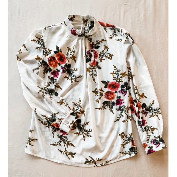 Floral Blouse with Cute Pearl Buttons - Picture 1 of 4